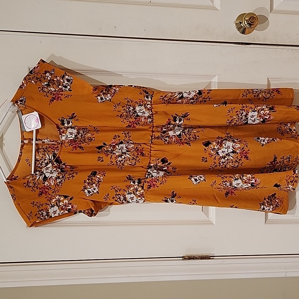 NWT Floral Dress
